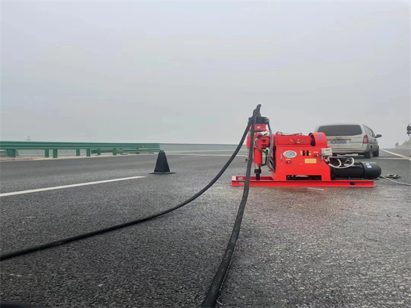 锦州马路路基路面开裂下沉注浆加固灌浆